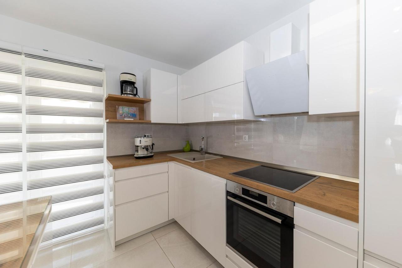 Joy 1 Apartment Novalja Luaran gambar